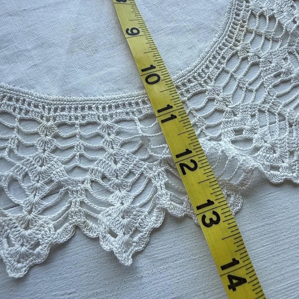 Vintage White Linen Crochet Doilies Set of 3 Round Lace Table Linens 12-16in